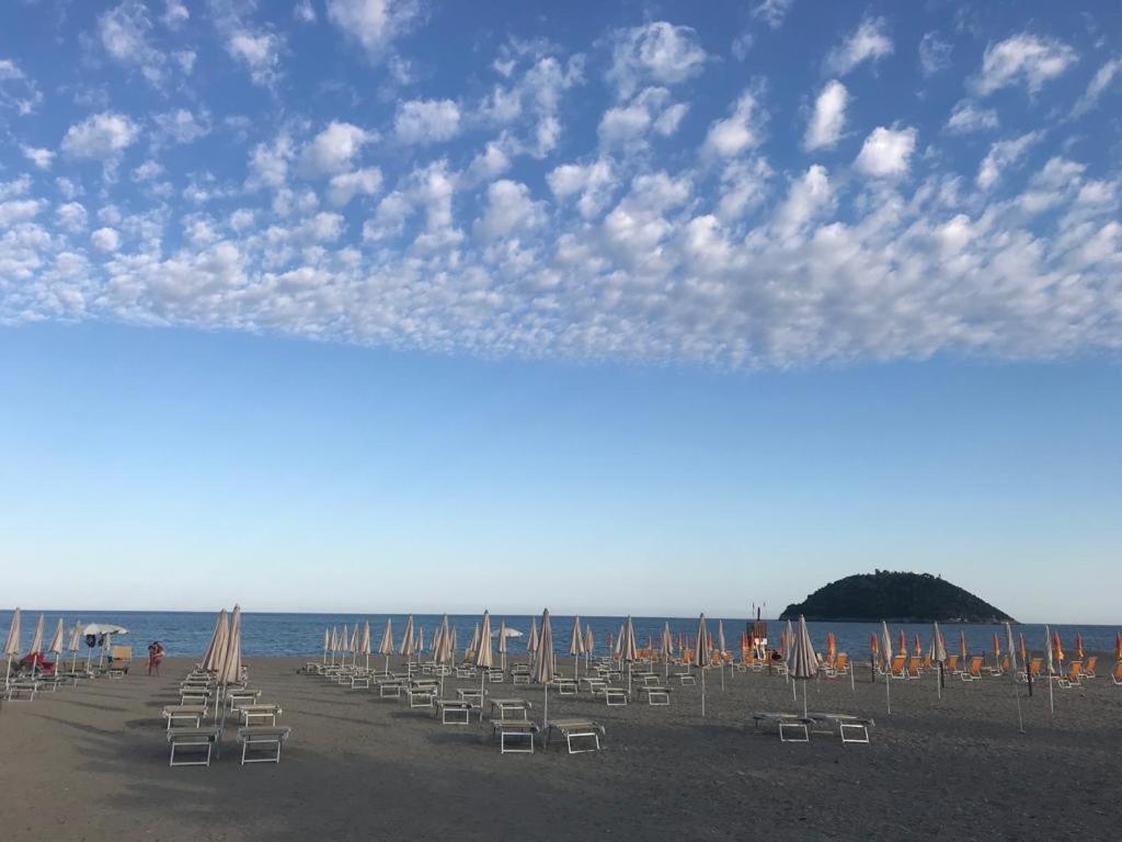 Dea Apartments Albenga Eksteriør bilde